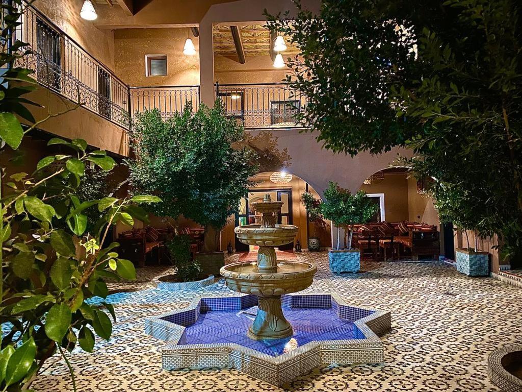 Riad Tamdakhte เอท เบน ฮัดโด ภายนอก รูปภาพ