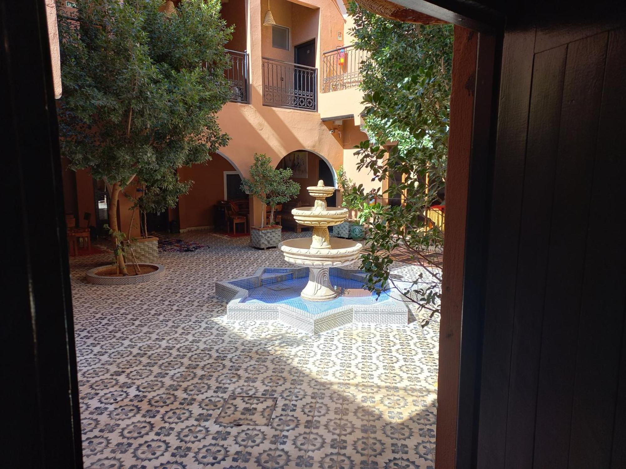 Riad Tamdakhte เอท เบน ฮัดโด ภายนอก รูปภาพ