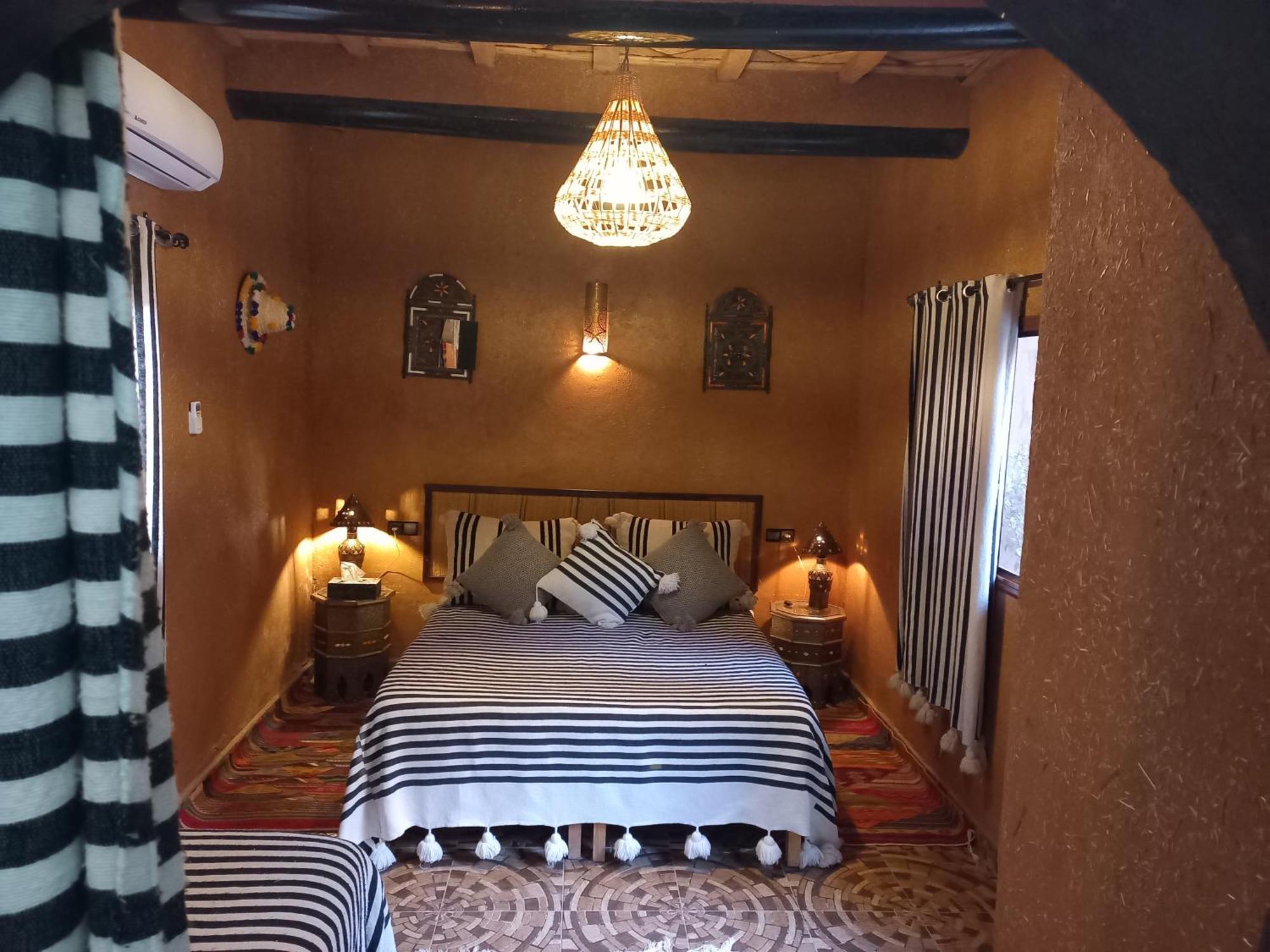 Riad Tamdakhte เอท เบน ฮัดโด ภายนอก รูปภาพ